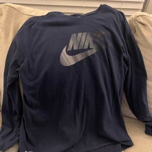 Nike Long Sleeve T-shirt